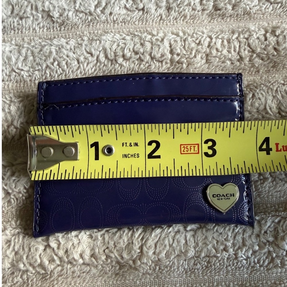 Coach Purple Patent Leather Signature Monogram Card Case Heart Logo Wallet - Picture 10 of 11
